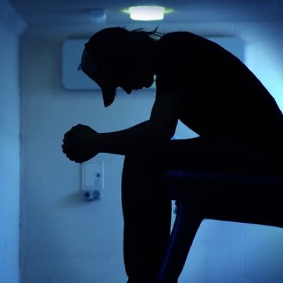 Sígueme para contarte lo que he aprendido luego de 18 años en las drogas, 15 rehabs, 2 cárceles y que puedes hacer para cambiar tu vida para siempre.