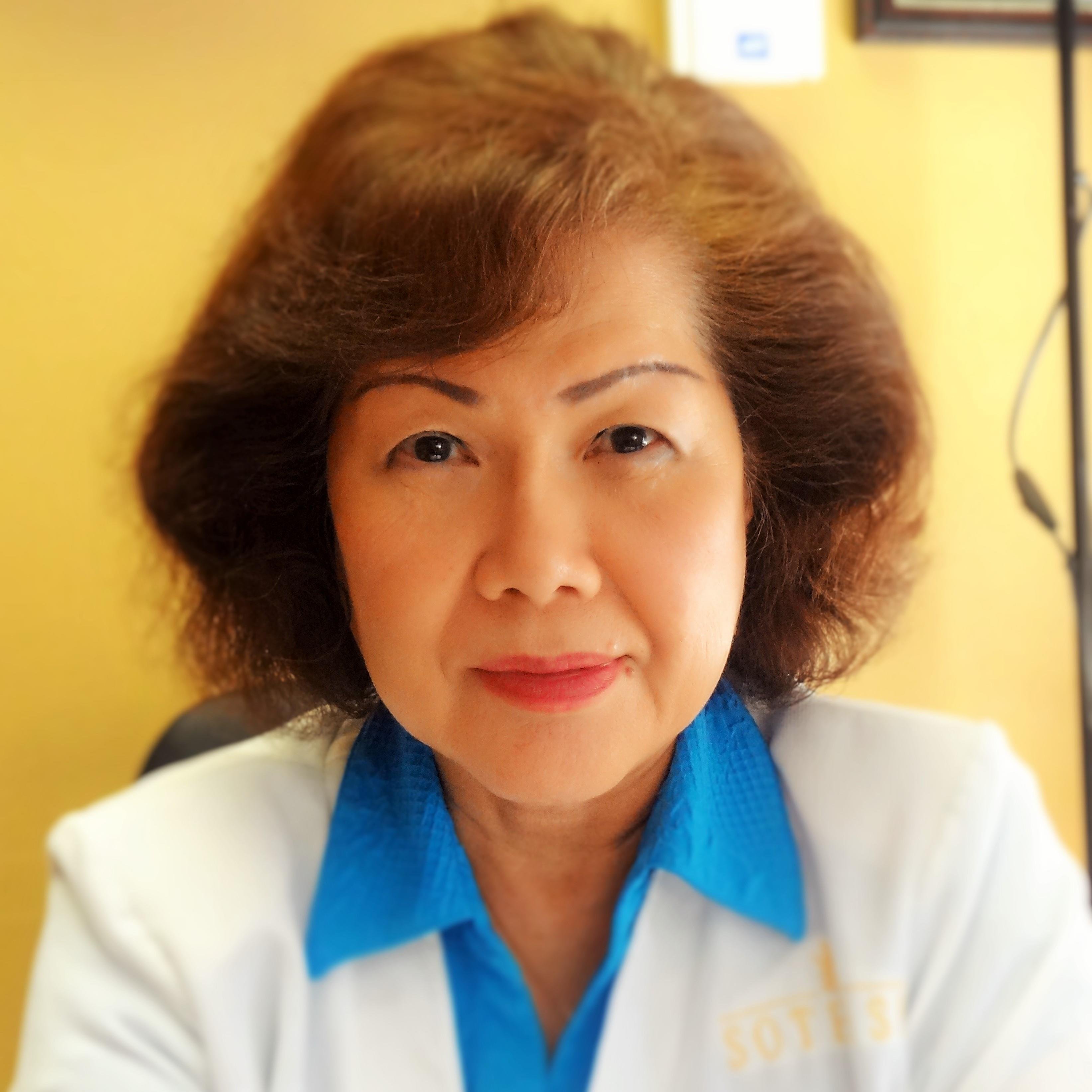 Winnie is a dedicated licensed esthetician with over 27 years of experienced serving locals and international clients.