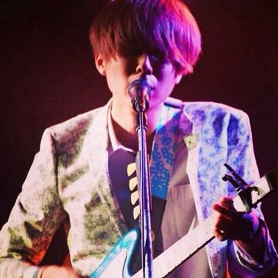 【音楽垢】主に邦ろっくを好みます。だがしかし雑食でもあります。コミュ症です。仲良くしてくれたらなつきます。