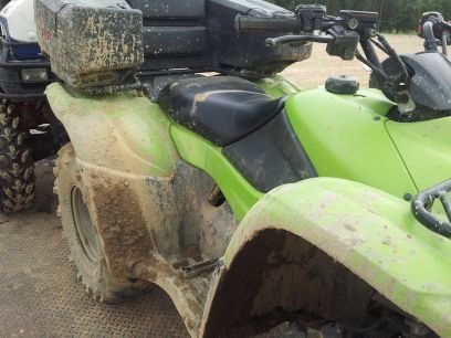 b8249350bbc6449's profile picture. I like whatching you tube