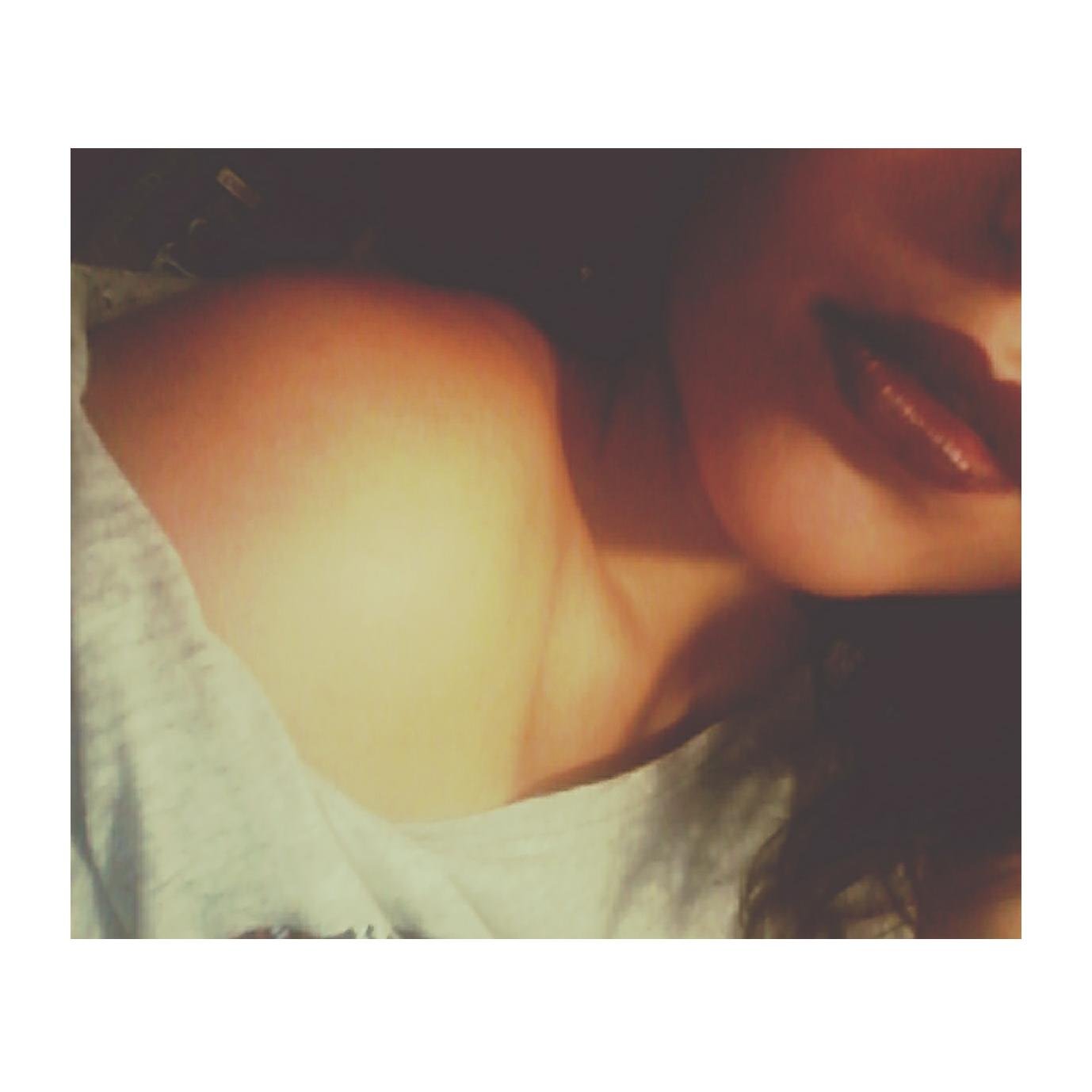 -´Monsters don´t live under your bed; they live inside your head´-