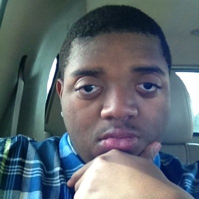 Im 17, good looking smart well rounded.