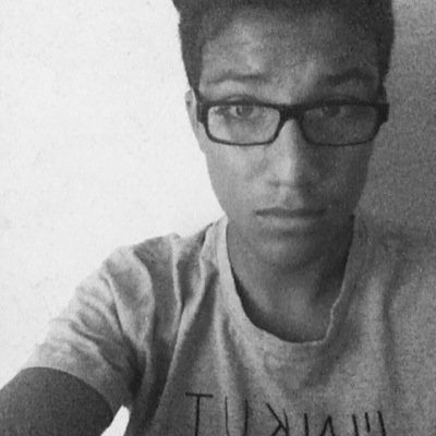 Jouer décerto (14 ANS) actuelement dans la structure AnGerS eSport pseudo PS3: AgS-KaZeR xbox one: AnGerS NeCroM