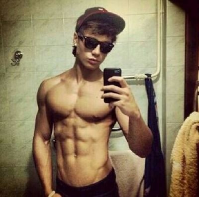 Soy el chico que toda princesa quiere tener. Level 20. 
Adorable por naturaleza