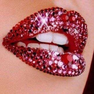 Helping women to feel beautiful, inspired and empowered on the inside and outside! I love what I do!!!