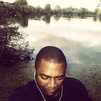 Love tech, sci-fi, music, art, fashion, football, travel & good food. IG: @iamkingsyd #Taurus #Neptunes #Arsenal #FollowBack #igboboy