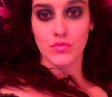 hi my name is Shelley i love animals Michael Jackson and Jon Bon Jovi