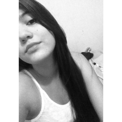 Te escribo versos, aunque ni los leas. || OneDirection. http://t.co/5fHGQY6Mv6