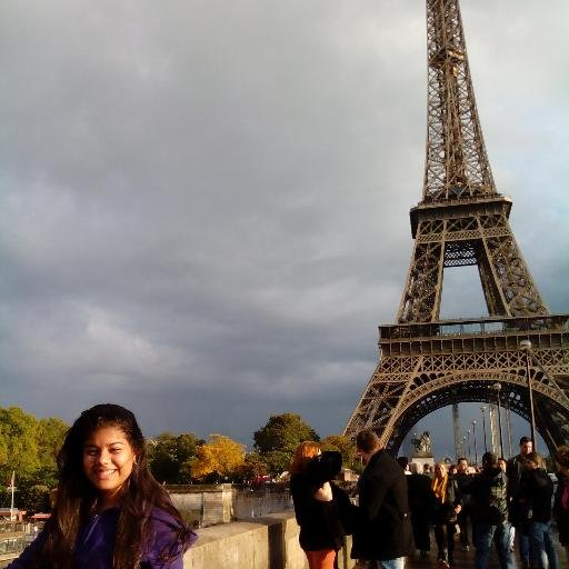 Venezolana, Guara y Caroreña  Estudiante de Ing. Geodesia - LUZ
Ig: @96mvpg