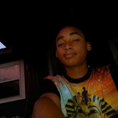 shorty_fleek's profile picture. Taken
8-28-14