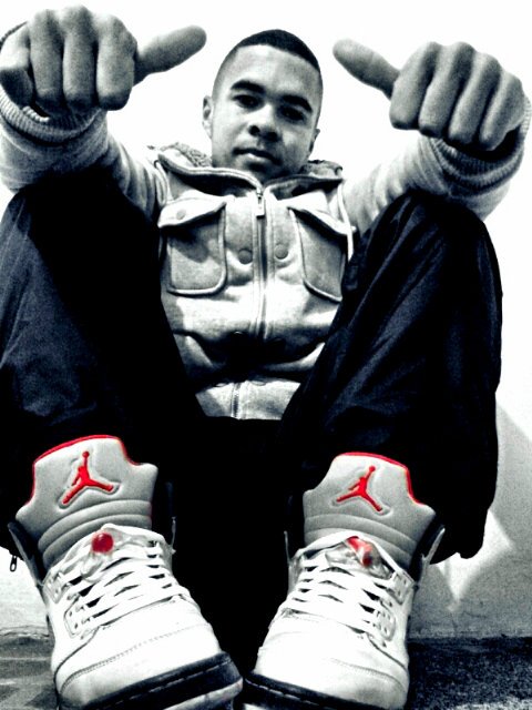 Nigger with many talents|Representing my hood Lavis 7490 and #2bop|I Dream All Day Bout Sneakerz|#teamjordan|#teamnike|Strictly HipHop Music|MUFC