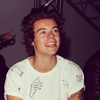 Free follow @horanpopcorn (ask for a follow back)