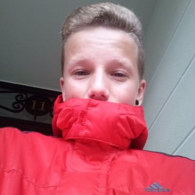 D_Martin10's profile picture. Parrandero/ 18.04.98/ Reus, Griezmann y Bale || Moi je veux crever, la main sur le coeur||
