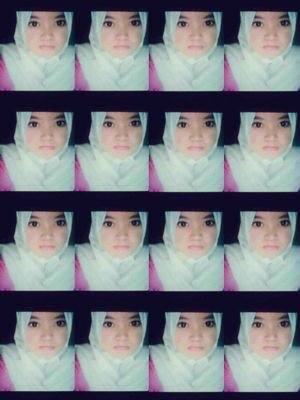 @cev_inz90 my everything :* | ig : nurul.fauziyah.391 | path : snurulfauziyah | line : snfauziyah | stay with muhamad solihin{}