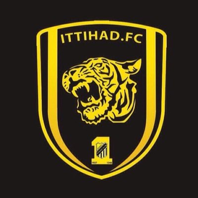 انا #صانع_القرار .. انت مييييين ؟؟ انا رحت العالميه واخذت المركز الرابع .. انت وش انت ؟