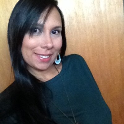 Apasionada y fiel creyente de la responsabilidad social como movilizadora de voluntades y facilitadora de soluciones para la sociedad.