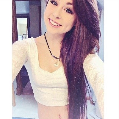 hey im kea I love dogs IM SINGLE:) 3 Sisters 1 Brother i have red hair