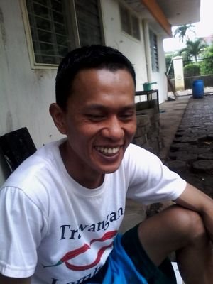 ArulKomeng's profile picture. haiii