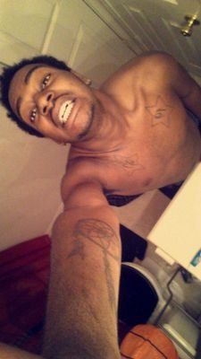 _highvibes_'s profile picture. Enlightenment Is Key.