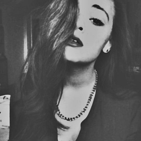 dollhouse || bittersweet tragedy || dead to me || Melanie Martinez.☼ Benjamin, mon essentiel.