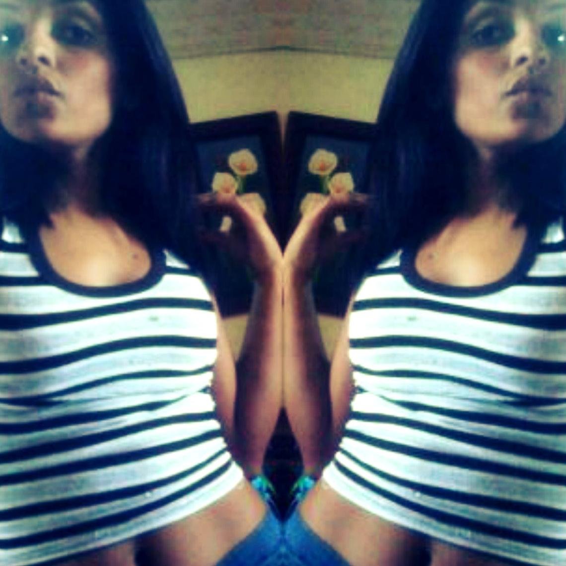 mi muñeca hermosa,eres unica te quiero inmenso @_heeyluci acá♡♡||Hija mia usted es lo mejor que me a pasado, te amo demasiado por aca: Jose Angel @iuncelosomas_