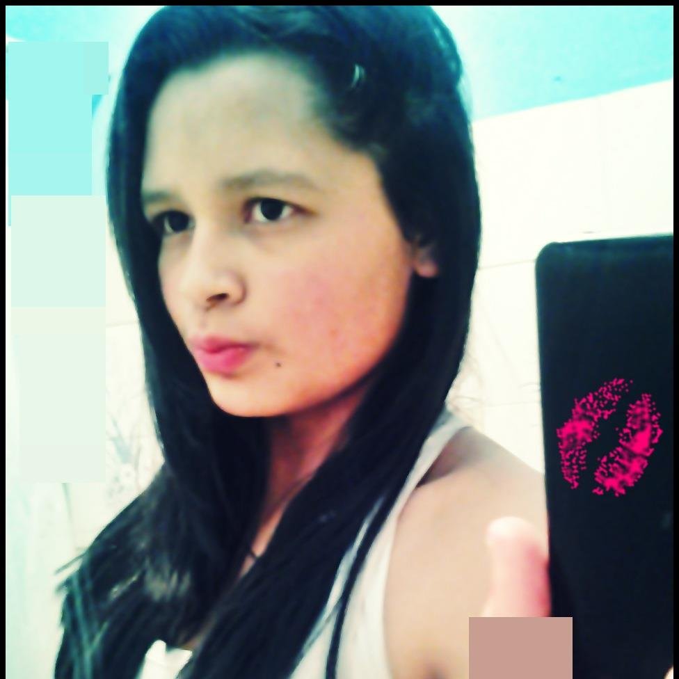 karenzithajuli1's profile picture. 