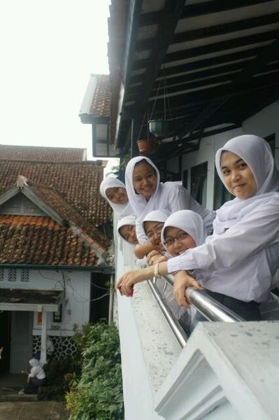 lanirahmawati's profile picture. 