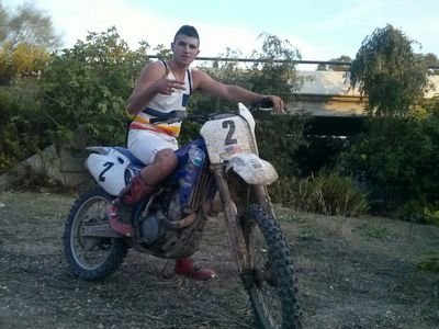 marcoscatalann's profile picture. a los problemas volumen le doiiii mis aficonees los.gallos inngleses i mi pasion el motocross  , mejor mi amigo kemi enemigo mi musica break beat