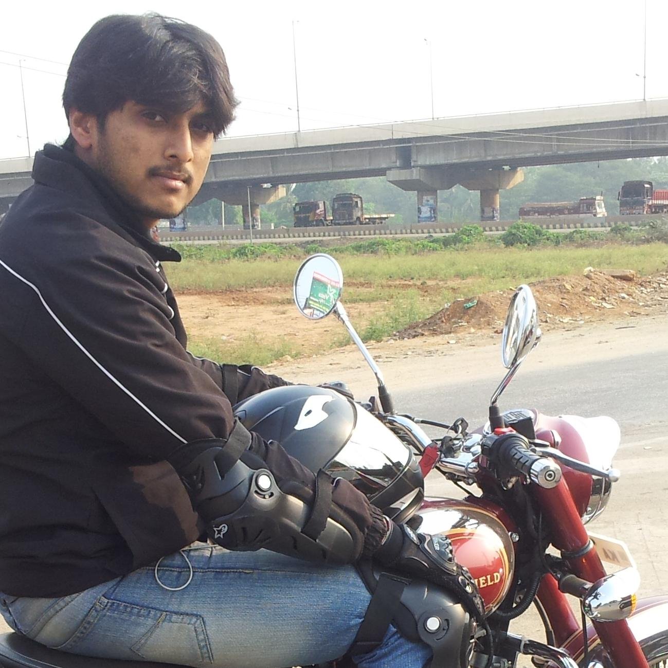 kcsampath's profile picture. Its just me...