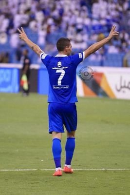 احبك ويشهد علي الله