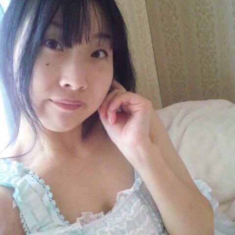野良猫のように気まぐれ。 ちょっと(だいぶ?)エロい思考回路。 通勤時の読書が幸せ。お酒とぱんだと女性声優('81･'82年生)好き。イチかバチ課所属。軽度高機能広汎性発達障害(26歳10ヶ月で診断)。