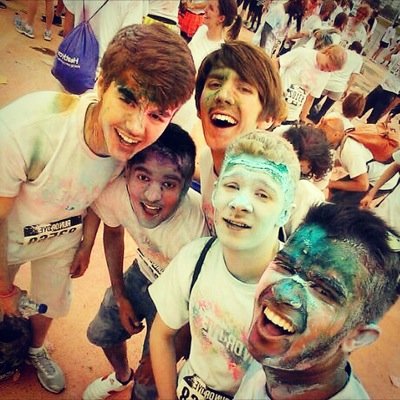 eyebrowstw1tter's profile picture. I don't care if you're black, white, gay, bisexual, lesbian, short, tall, fat, skinny, rich, or poor. If you're nice to me I'll be nice to you. Simple as that.