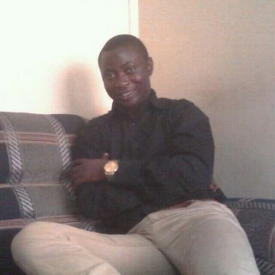 i am kool, luvly and fun. i luv meetin ppl but i choose my frnds.