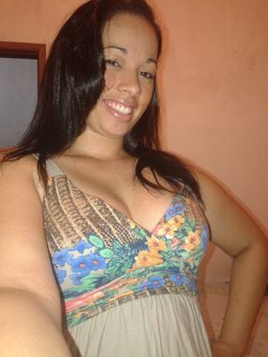 Sou libriana, sou filha, irmã, tia babona e pra completar sou FÃ da melhor do mundo @ivetesangalo ❤Amor Eterno e imensurável!!❤ Enfim, sou feliz demais...