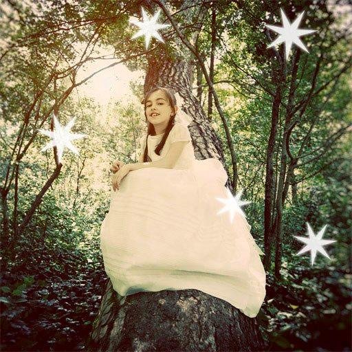 wordsofoz's profile picture. Words of Oz is a poetic word game by @ozmagames. Play and create something beautiful together! Online now and soon in app store.