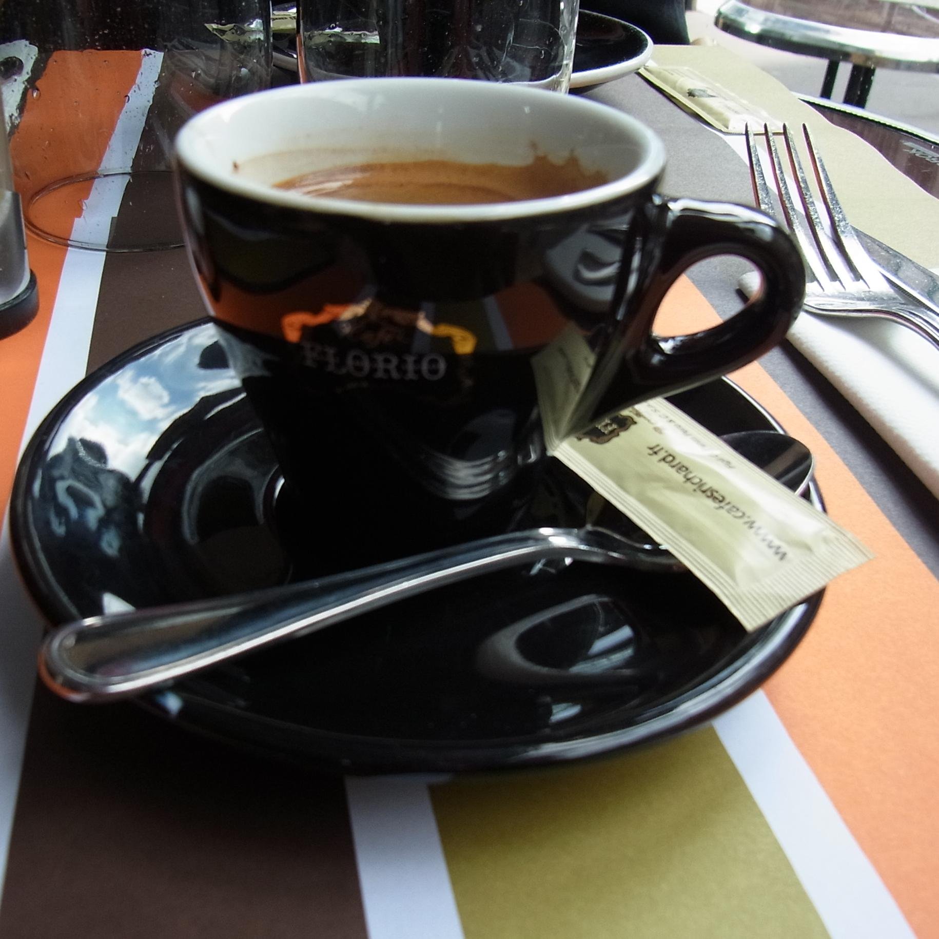 gegkento's profile picture. 横浜生まれ。妙蓮寺、菊名&アムステルダム育ち。初台、市ヶ谷、飯田橋で過ごした学生時代。平日は二子玉川&在宅ワークでの仕事。その傍ら、ヨーロッパ、戦後日本政治、国際政治とベイスターズ、横浜FCをこよなく愛す。無言フォローといいね失礼します。