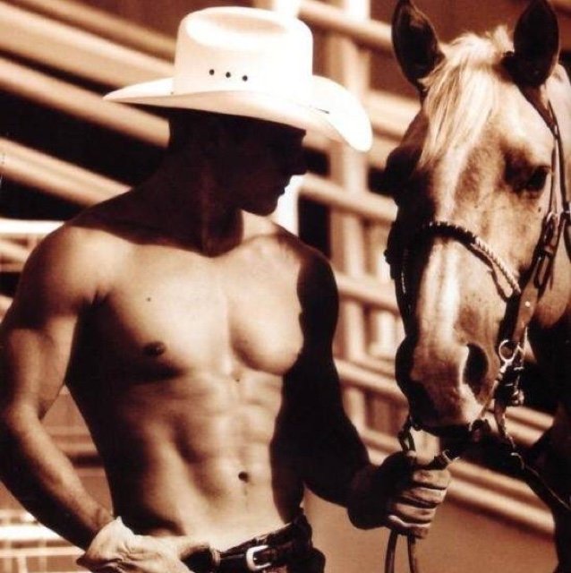 Mechanic, farmer, a real trick of all trades. Pure bred stud and charmer. Pourin' all my charm on @SouthernShiloh. *grins* She's gonna be mine. 18+