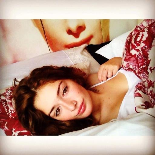 19, model xox