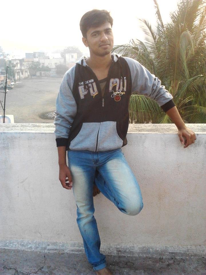 Sukhe551's profile picture. 