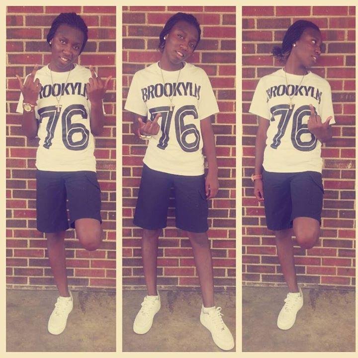 . I Get Money && Stay Up On My Shit Manee, Only Fuck Widd Badd Bitches Only !
