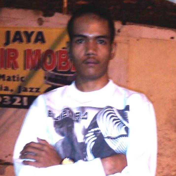 dibagokil's profile picture. 03-nopember 1994