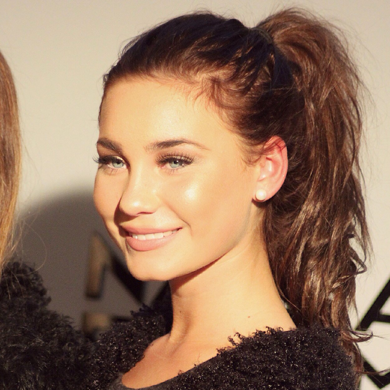 Elite blogger, model & have my own youtube show in sweden. You see me on MTV #MTVLovesNellie

Nellie Berntsson Gonzalez