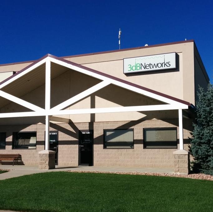 3-dB Networks Inc. is a leading provider of broadband Wireless Network Solutions including Design, Install, Maintenance, and Management.