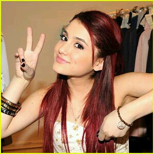 i love my idol and hope they love me. follow me Ariana