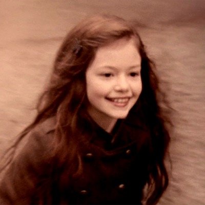 The daughter of #Bella and #Edward imprint to @HerAlphaWolf_ /AU/18+/#Taken by @HerAlphaWolf_