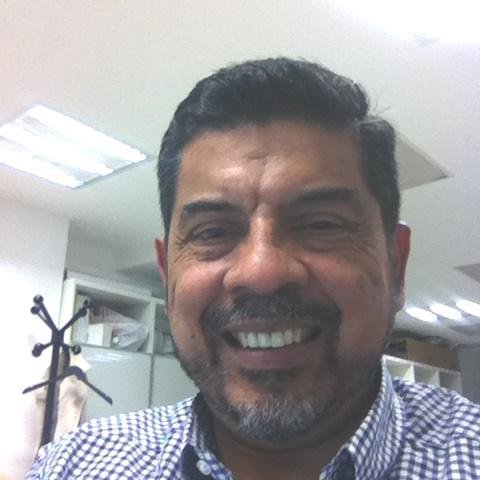 Hola, tengo 58 años, hobby la lectura, me gusta  la cultura en general, literatura, ciencia, poesía, política, economía y deportes.