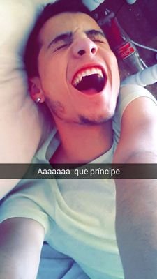 _wallisten's profile picture. 