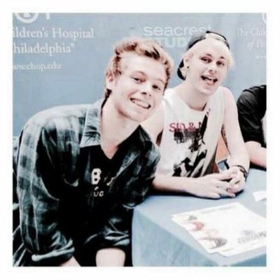 free follow from @stylesvsmichael