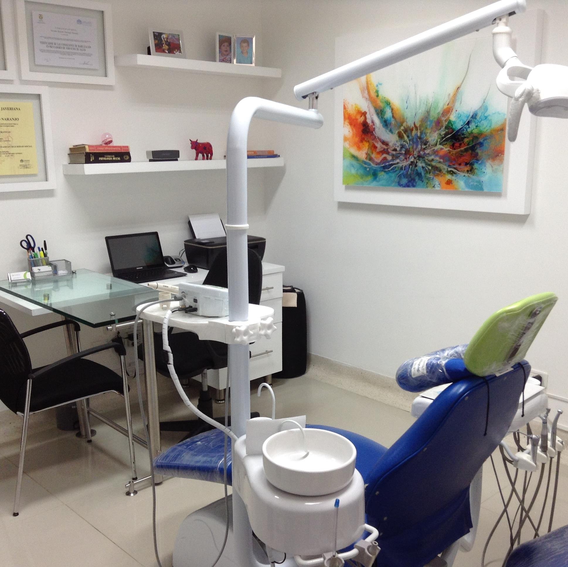 YazminNara's profile picture. 