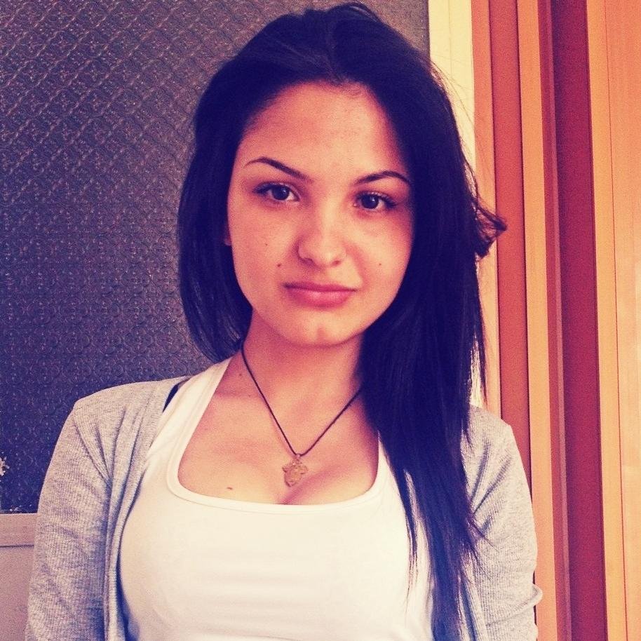 ChristineByanca's profile picture. ♥ ♥ Follow me ;)